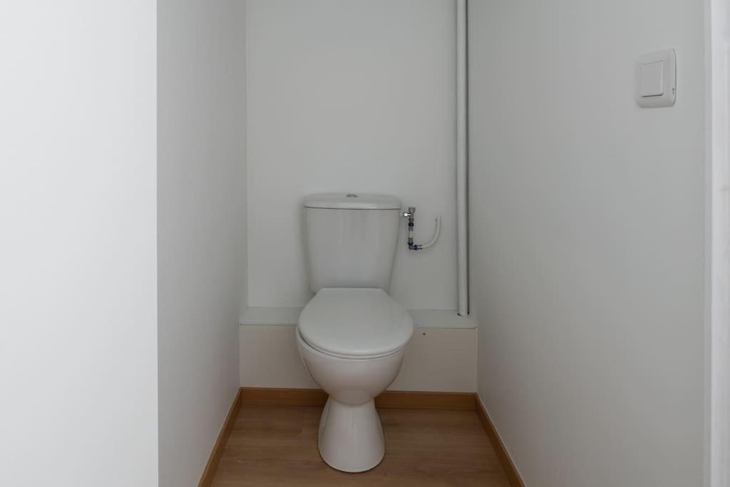 Off Appartement Familial Neuf Pour 4 - L'Eclat De Clichy Exterior photo