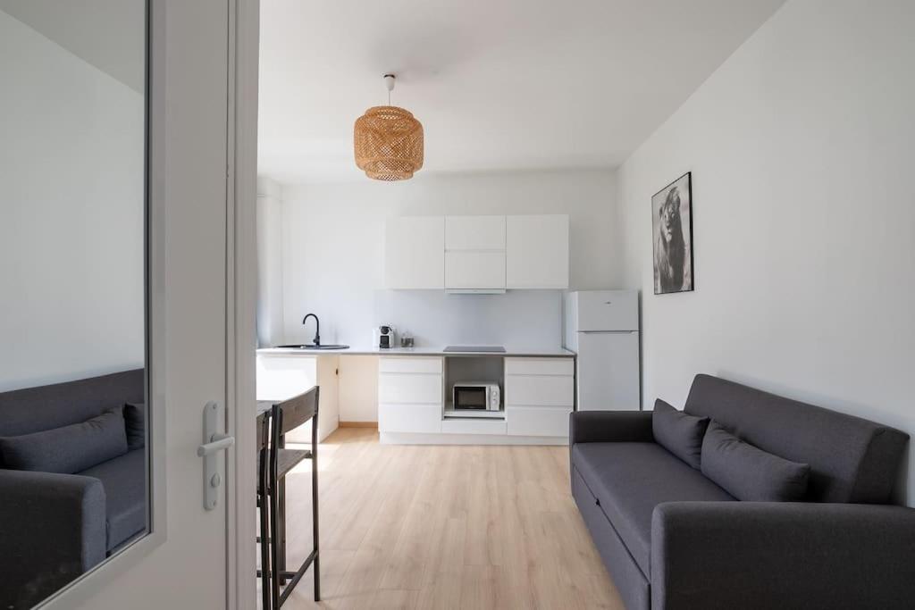 Off Appartement Familial Neuf Pour 4 - L'Eclat De Clichy Exterior photo