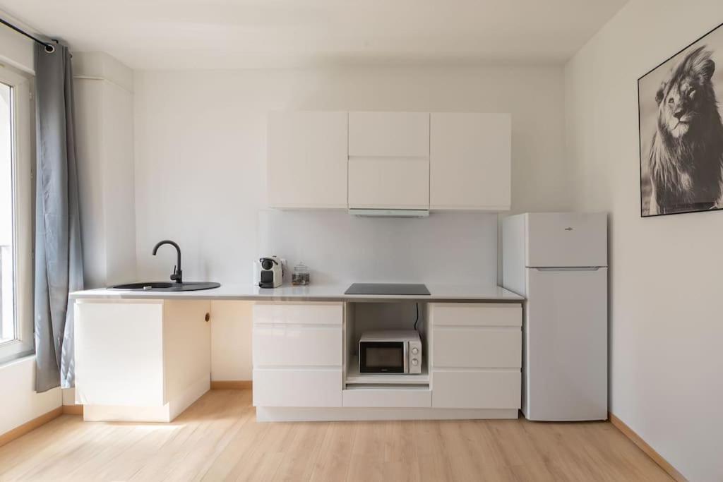 Off Appartement Familial Neuf Pour 4 - L'Eclat De Clichy Exterior photo